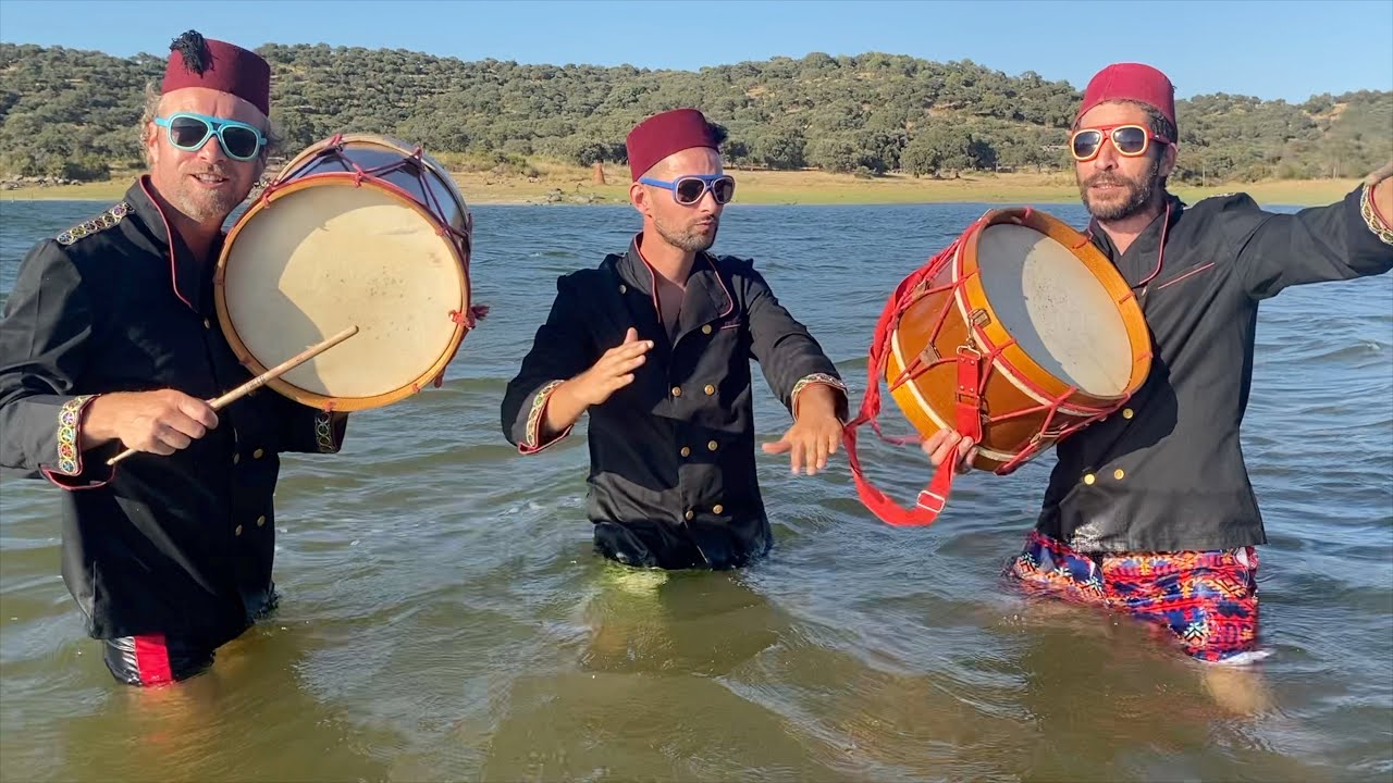 Trio Alcatifa - Sempre na Viagem