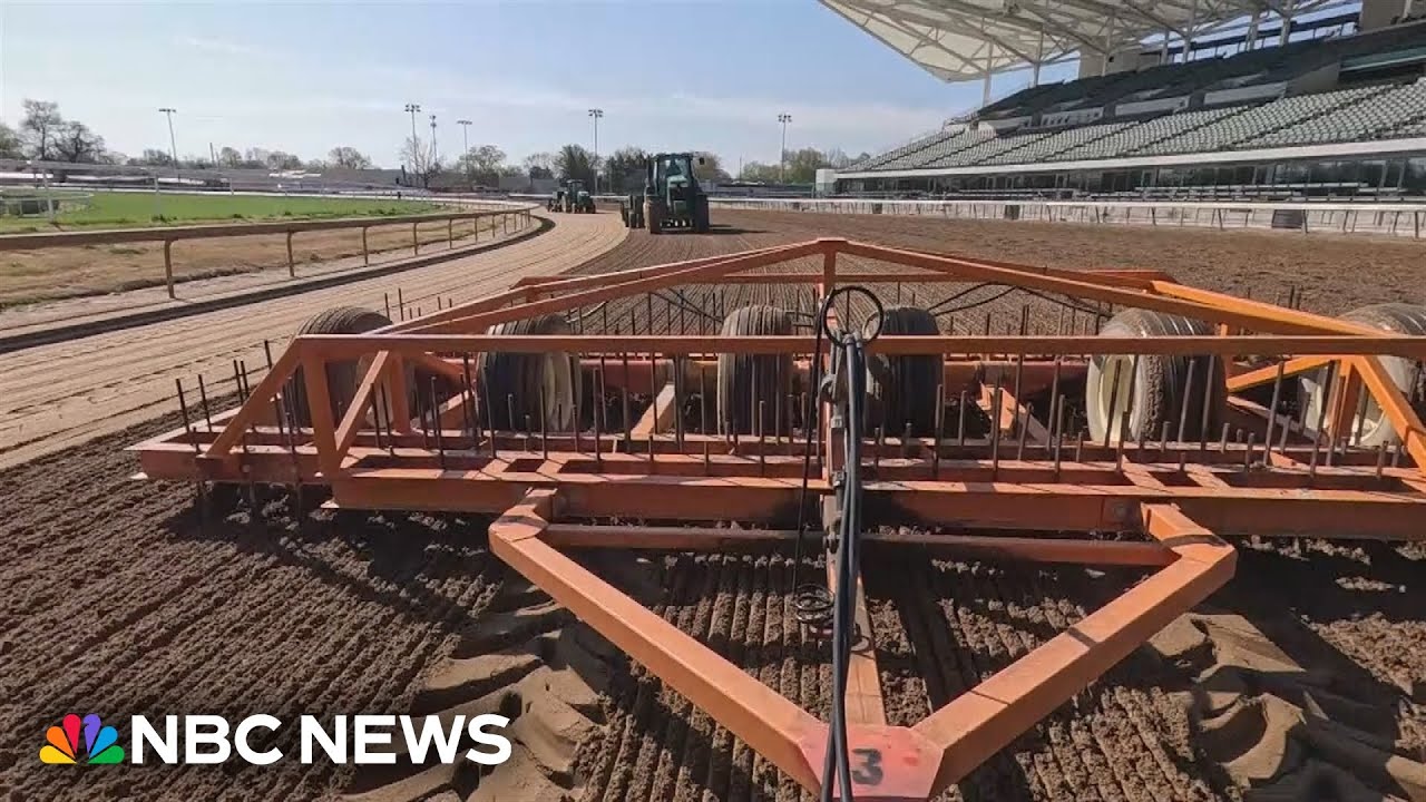 Derby dirt: Keeping the Churchill Downs track in perfect shape