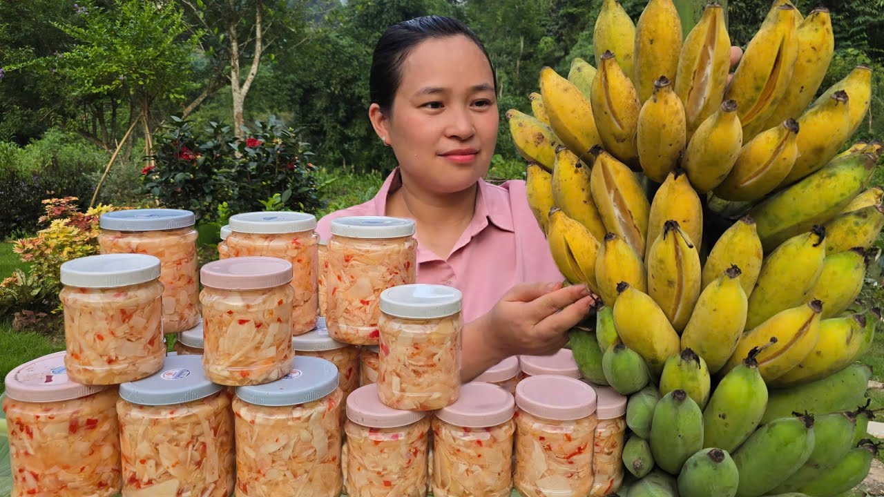 Harvesting Ripe Bananas & Chili Bamboo Shoots to Sell at Market&rdquo; | L&yacute; Thị Ca