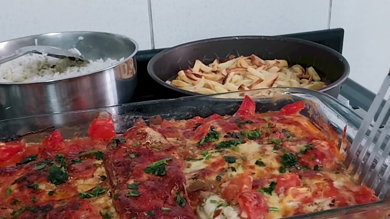 Delícia de Almoço: Lasanha de Berinjela e Decoração de Quarto com Itens Baratos!