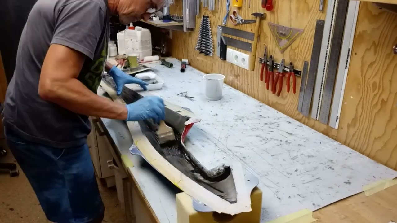 Rumpfbau ASW20   Laminieren Zeitraffer