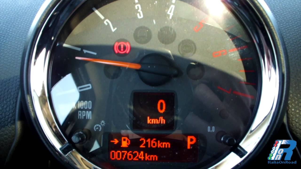 Prova interni MINI Cooper SD Paceman - test drive