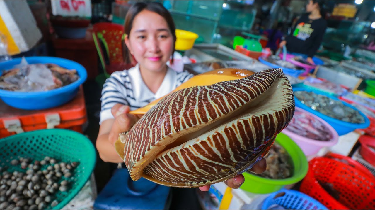 Fresh seafood | Buy monster sea snail from market | Yummy monster sea snail salad cooking