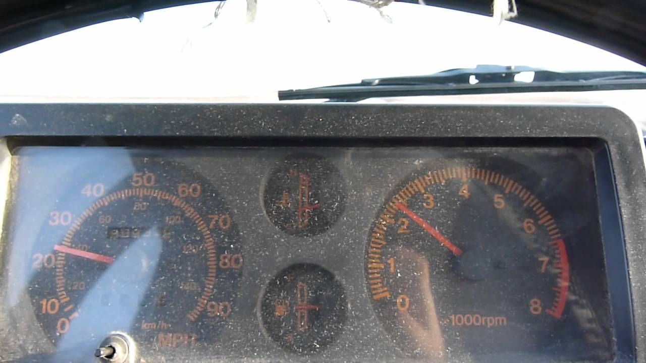 Suzuki Samurai 1.3 runs through the RPM range