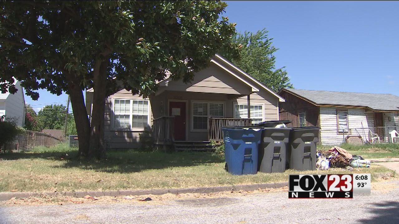 VIDEO: Alleged squatters accused of trying to steal electricity, water from west Tulsa neighbors