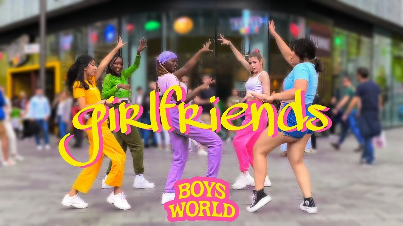 [DANCE IN PUBLIC] Boys World - &lsquo;Girlfriends&rsquo; Dance Cover | APOLLO
