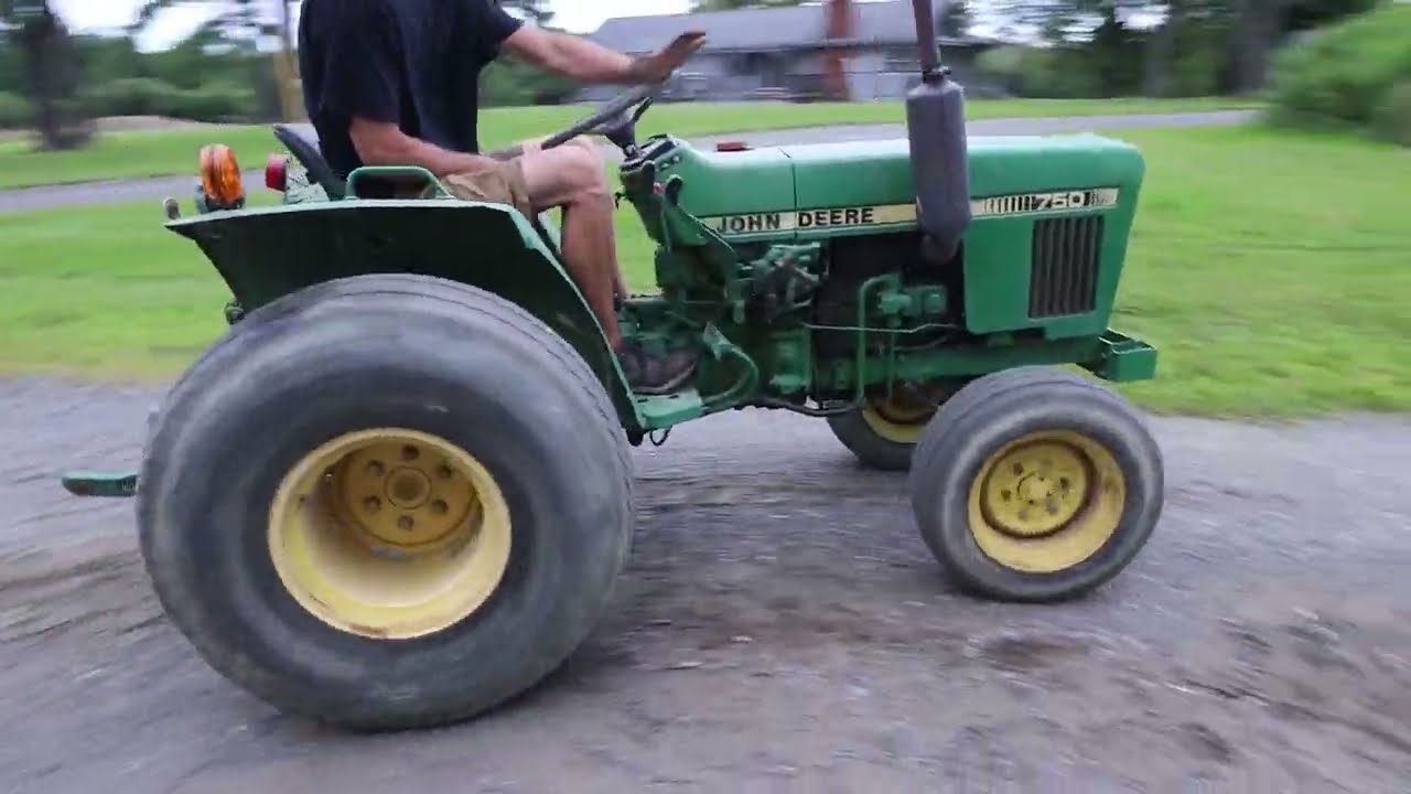 John Deere 750 Tractor For Sale at Auction