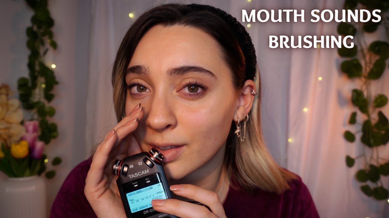 LENTI E DOLCI SUSSURRI, MOUTH SOUNDS E BRUSHING CAMERA ❤️ ASMR per farti dormire profondamente