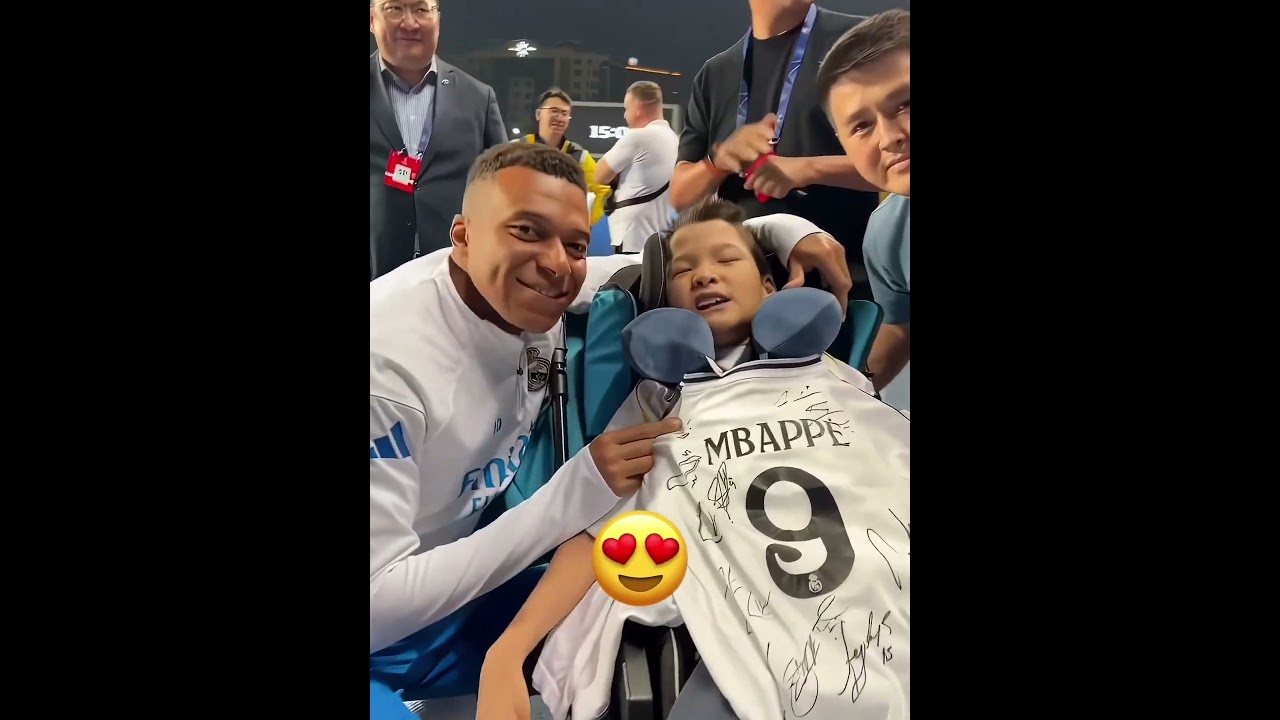 Mbappe Disrespect ➡️ Respect ❤️ #viral