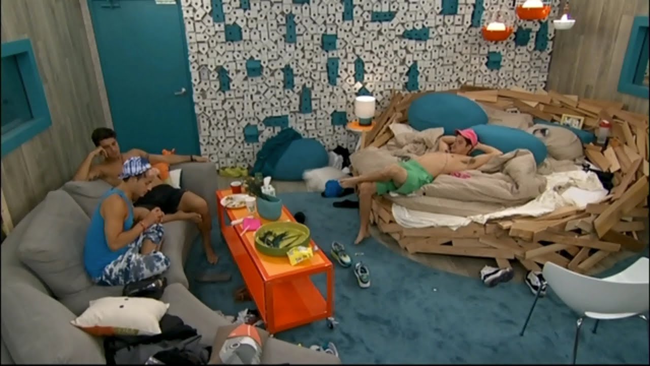 7/29 9:03pm - The Detonators Discuss Blindsiding Caleb, Until Caleb Joins Them