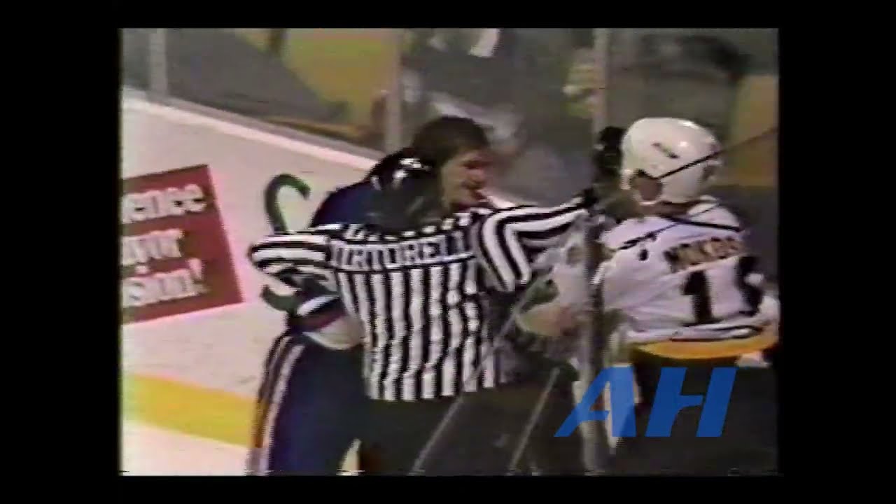 AHL Feb. 10, 1989 Maine Mariners v Rochester Americans (R) Carl Mokosak v Mark Ferner