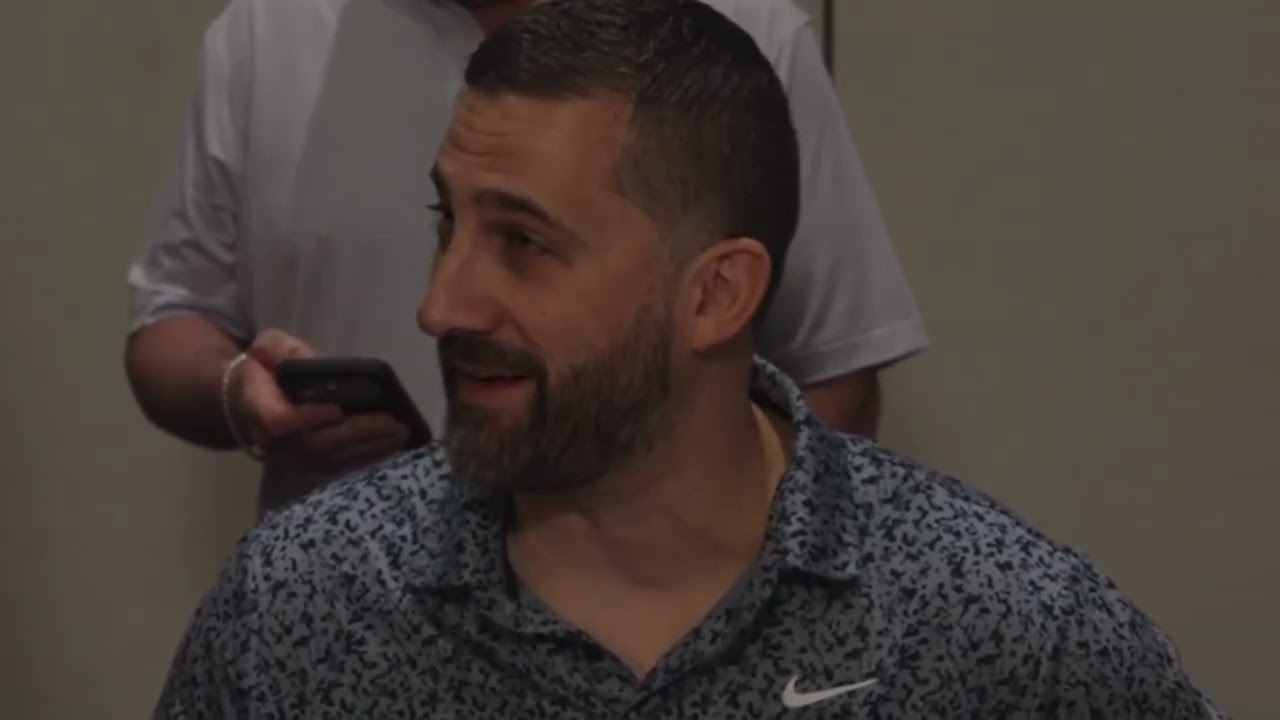 Ник Сирианни из &laquo;Иглз&raquo; | Эй Джей Браун по-прежнему игрок &laquo;Иглз&raquo;: &laquo;Ничего не изменилось&raquo; + разгово...