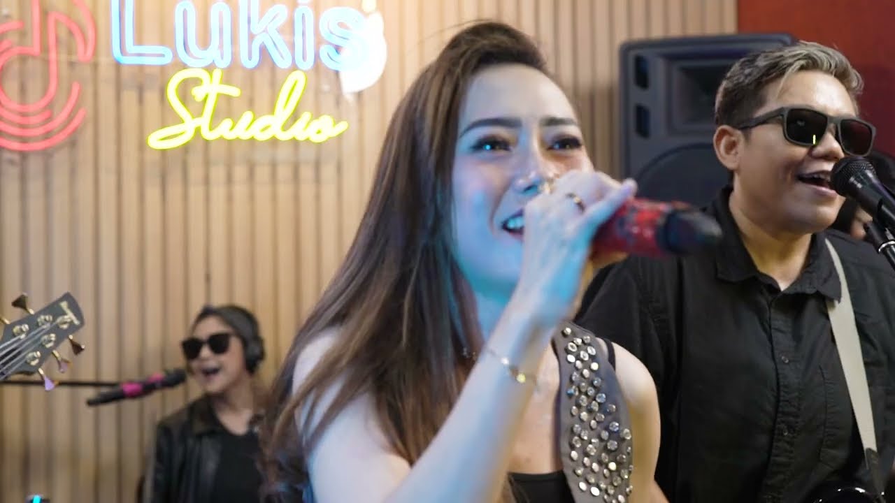 HUTANG (POK AMAI AMAI) - FLOOR88 COVER BY SAMANTHA BAND | YUK BAYAR HUTANG BIAR HIDUP TENANG