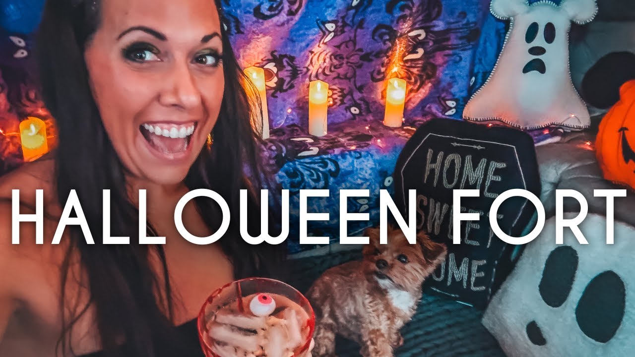 Halloween Fort | Spooky DIYs , Cocktails , Decorating