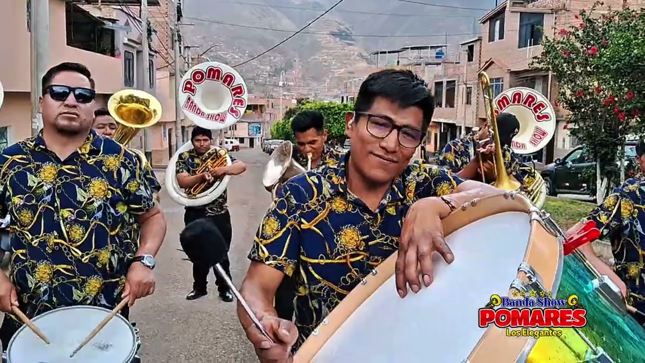 POMARES BANDA SHOW (mix huaynos del recuerdo) 962557206- 930954530