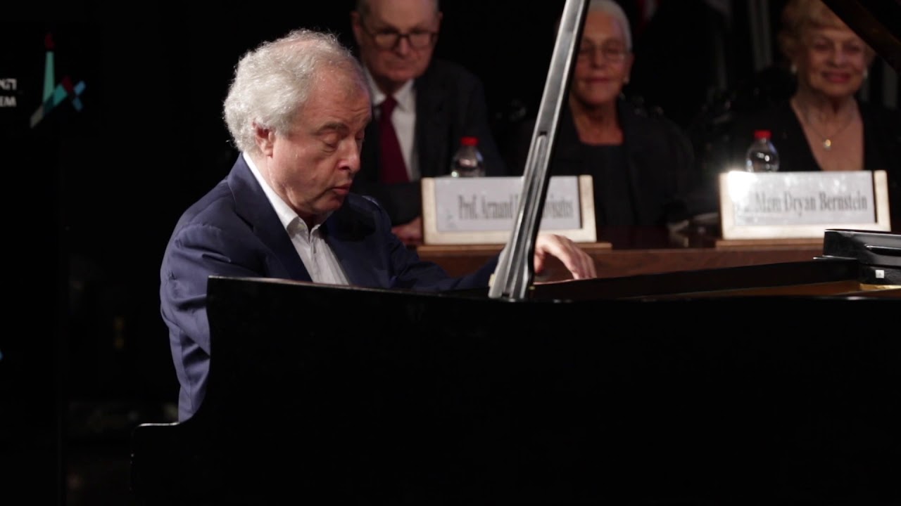 BOG 2019: Beautiful Piano Performance by Honorary Doctor, Sir András Schiff