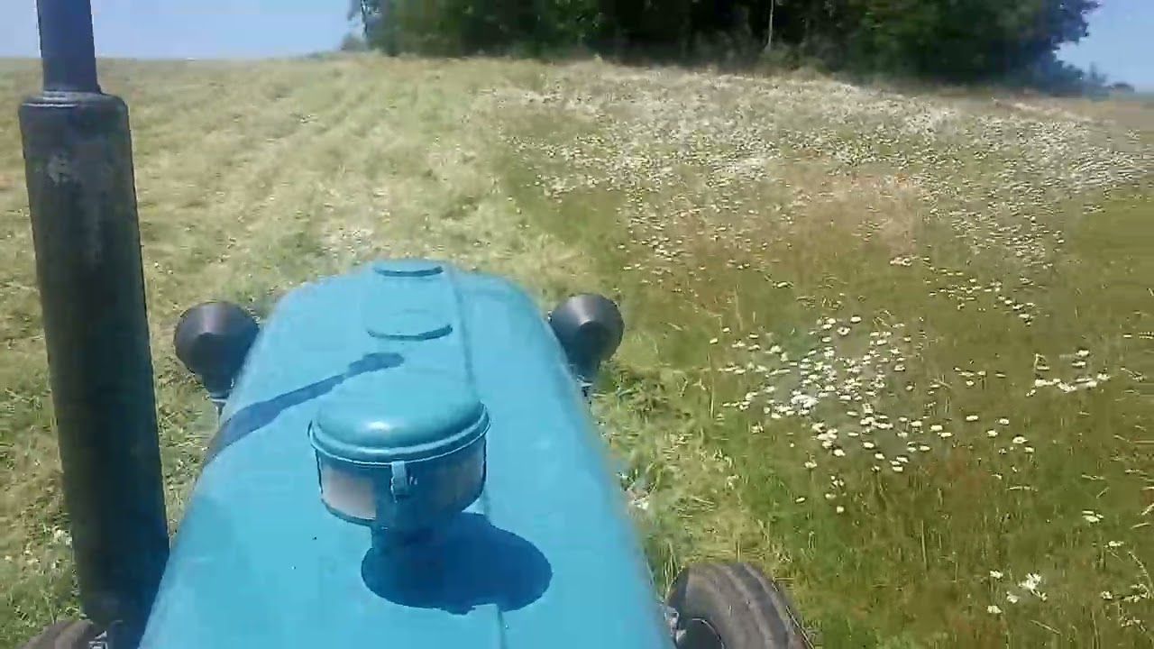 Rakovica 65 košenje trave sa rotacijonom kosačicom