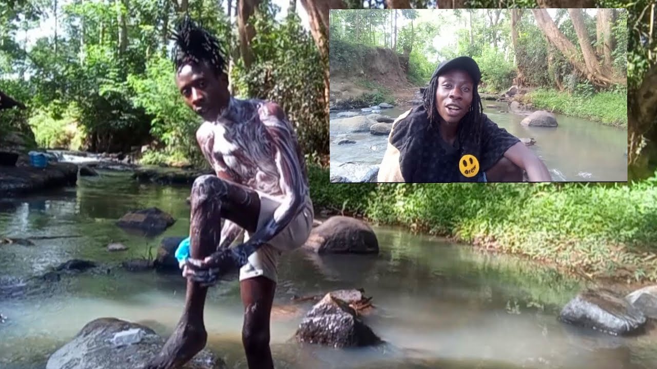 TAKING A BATH AT THE RIVER 🍆🍆💦💦