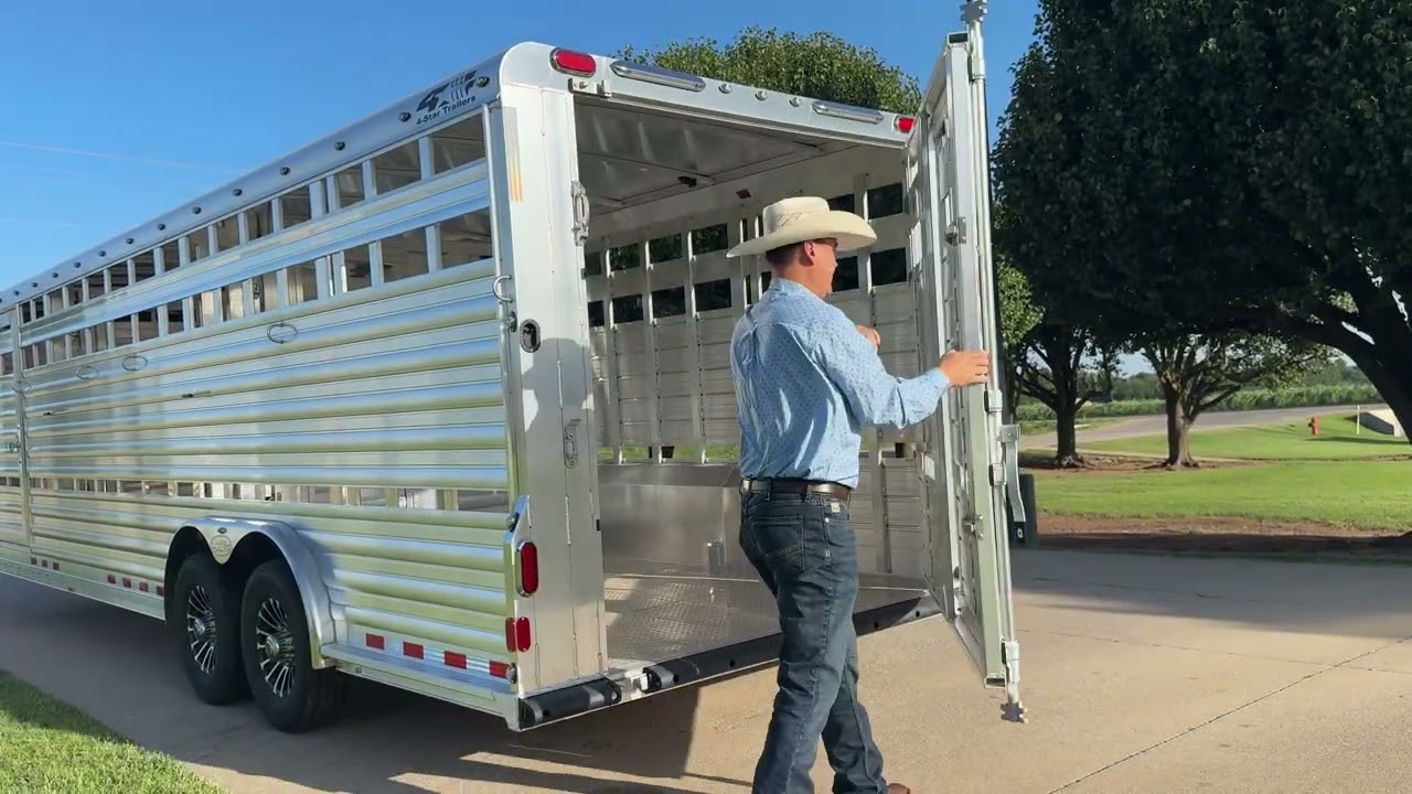 Inside Look at a 4-Star Stock Trailer