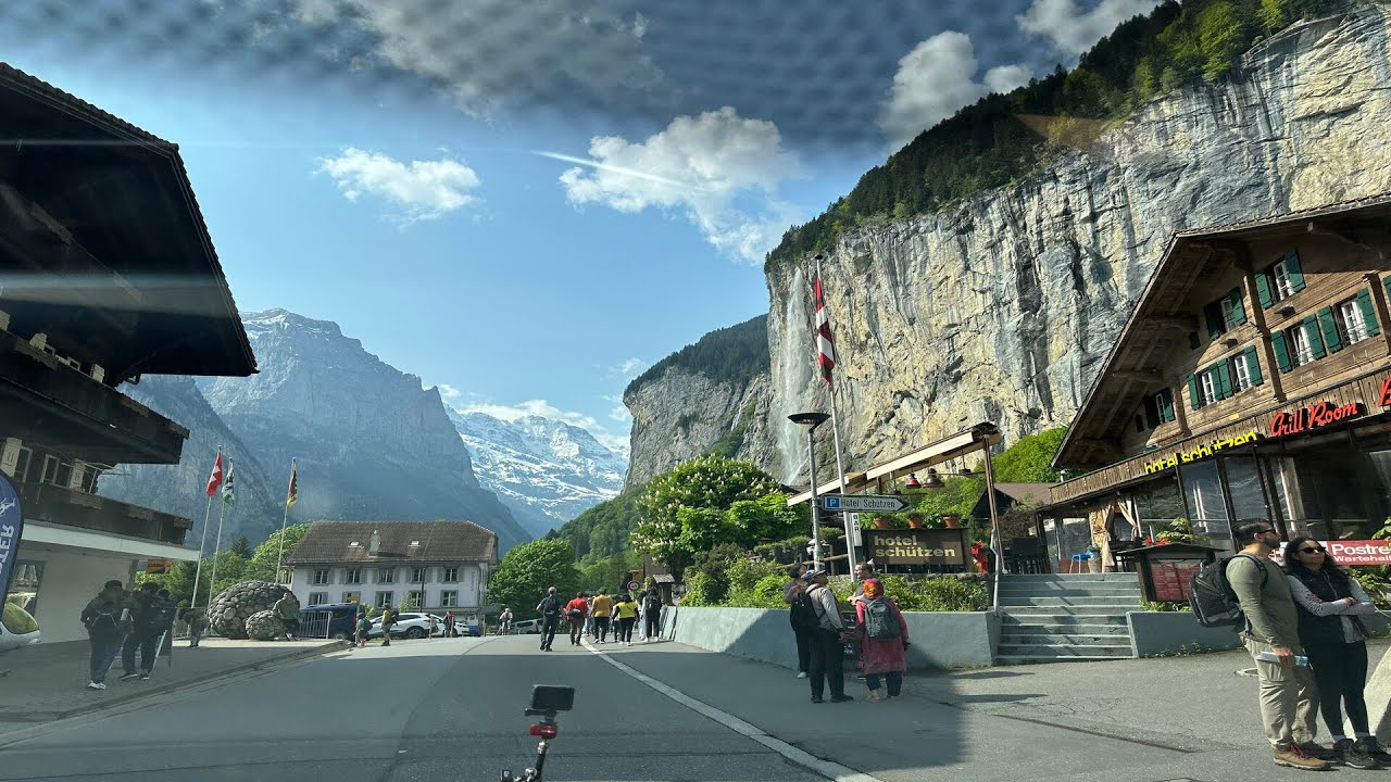 Lauterbrunner Valley in Switzerland. Drive, Walk and Parkings