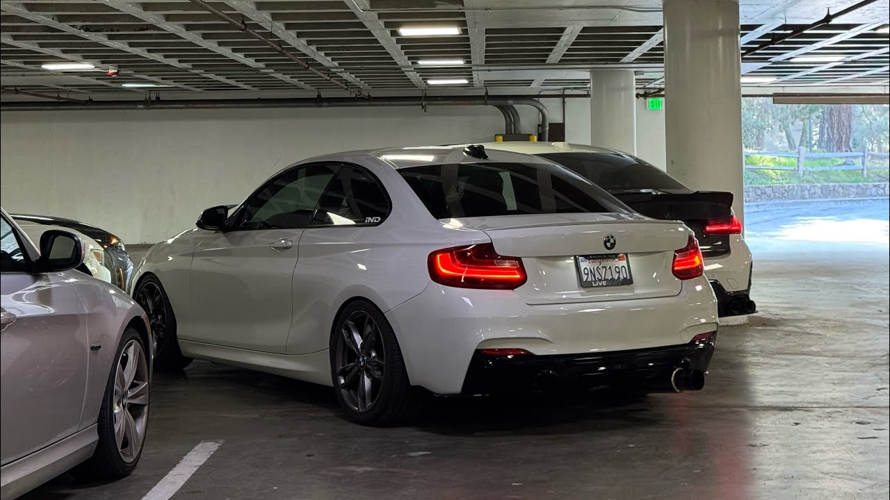 M235i vs 10spd mustang *CRAZY RACE* 