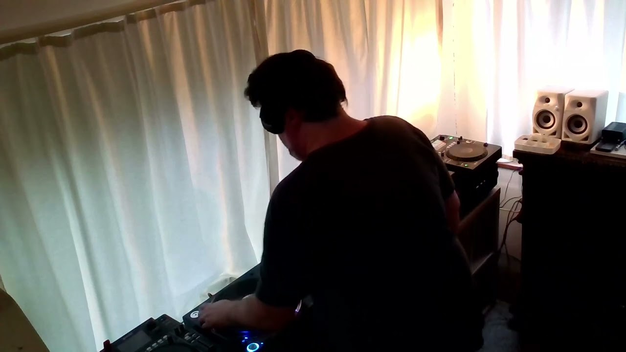 estimuloshow with lucca & estimulo hbd session 02 02 24