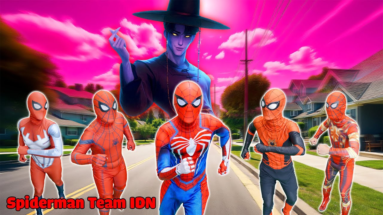 Tiba-tiba ada banyak Red Spiderman di dalam rumah!