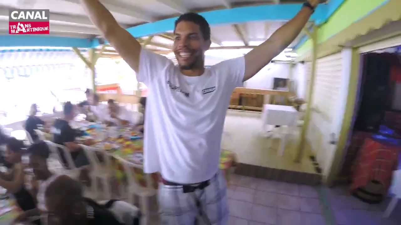 TRANSMARTINIQUE #SUPER CM : le d&eacute;fi du bisou &agrave; Vanessa Dolmen