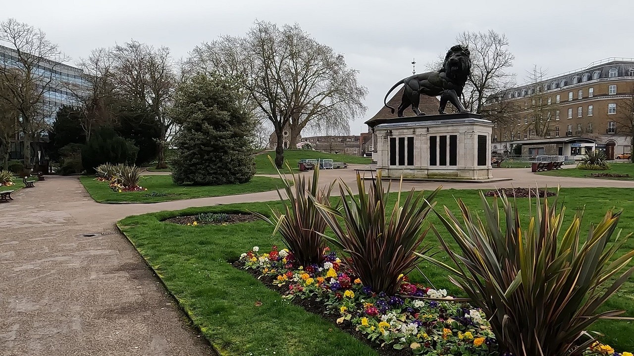 FORBURY GARDENS, READING (#225)