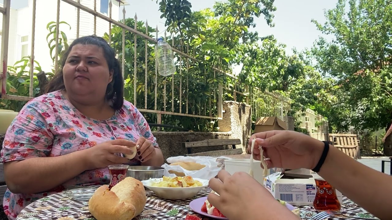 Cırcır böcekleriyle Kahvaltı ❤️