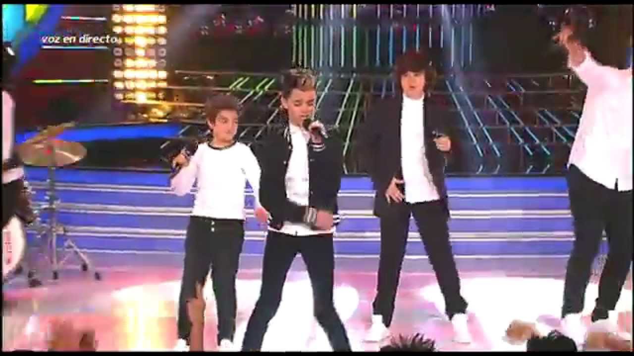 José Luis, Unax, Samuel, Miki Nadal y Daniel Diges imitan a One Direction en Tu cara me suena Mini