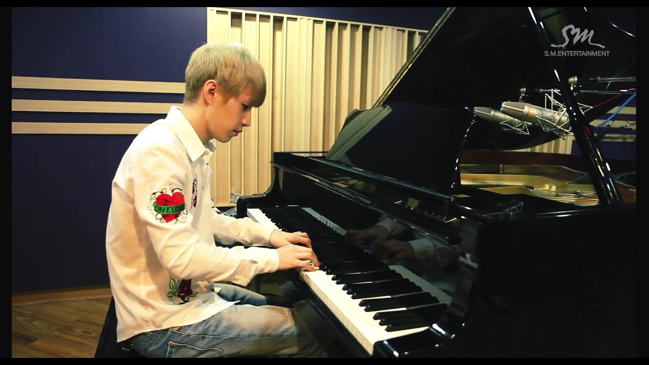 Henry 헨리_Playing 'TRAP' Piano ver. & Chopin Waltz No.7