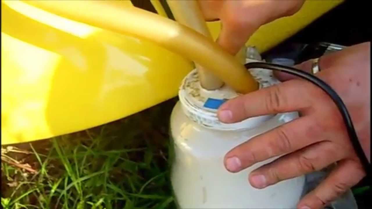 Car running on ultrasonic gasoline mist (5 of 5) - Volkswagen Beetle