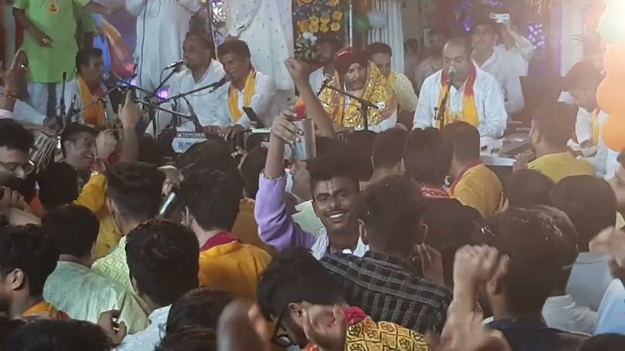तेरे नाम दी चढ़ गई खुमारी #वृंदावन रहन वालेया #tinu #singh #live #nandotsav #shri #golokdham #mandir