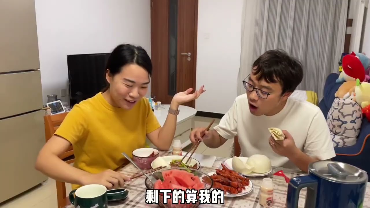 媳妇给老公报假账，买冰箱张口就要10000，私房钱原来这么存的