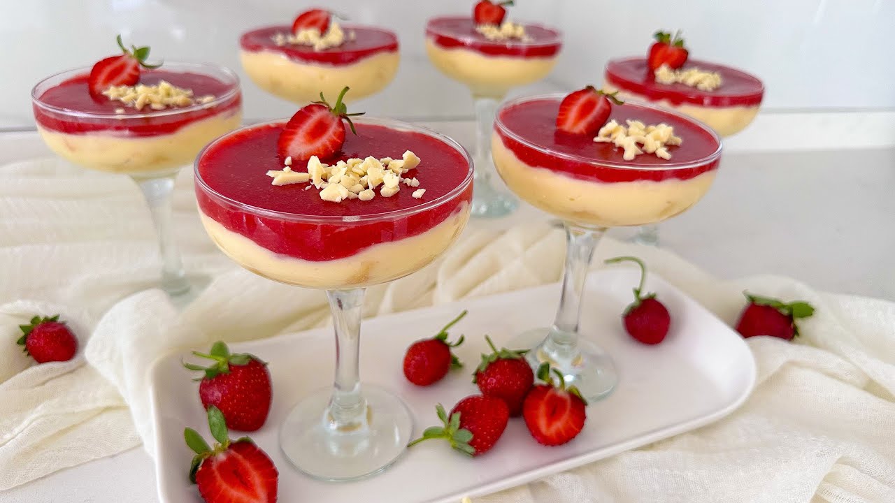 Spaghetti Eis Dessert I Erdbeer Vanille Glasdessert