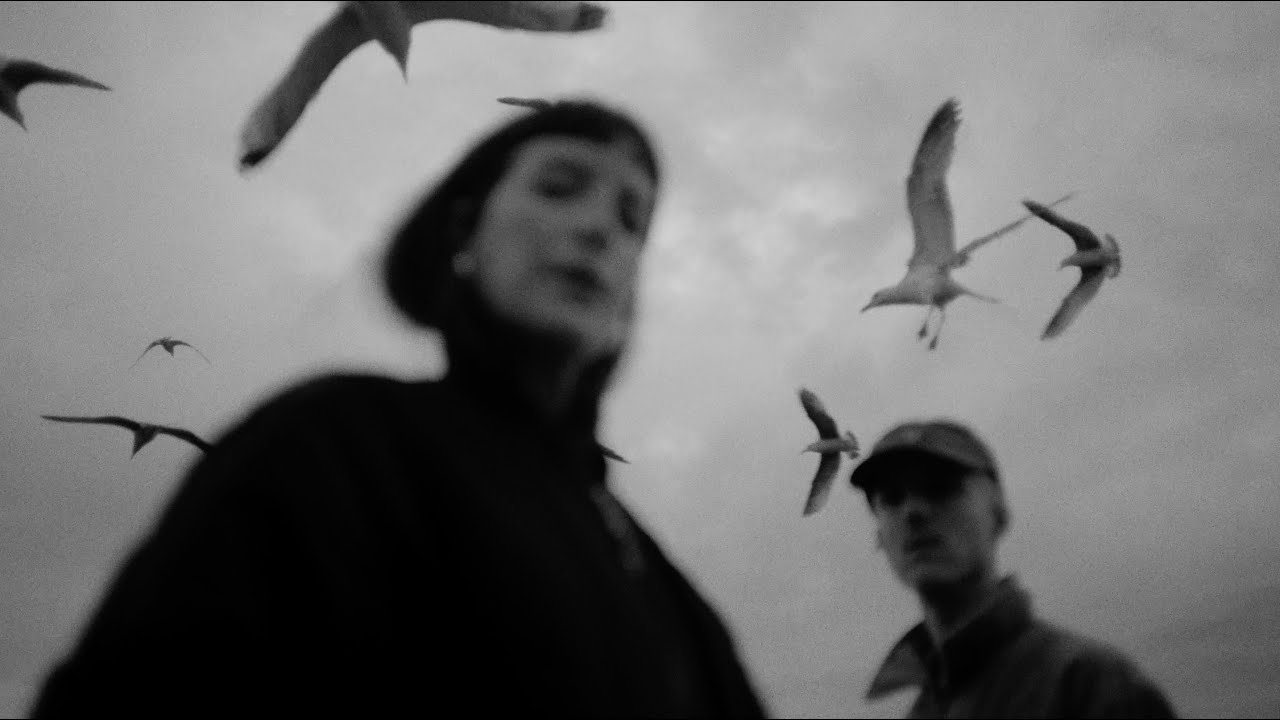 Iseo & Dodosound - Extranjero (Official Video)
