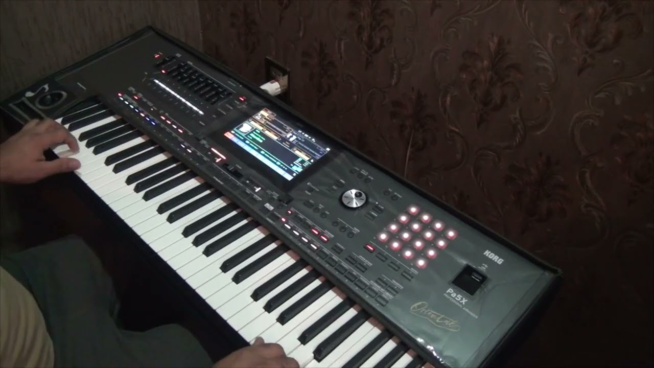 Dolanim basina Korg pa5x