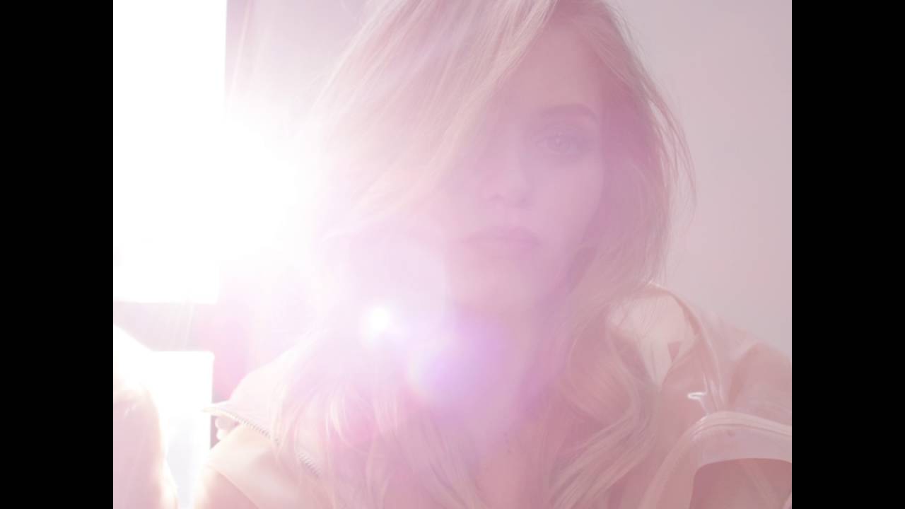SUPERGA Abbey Lee 2