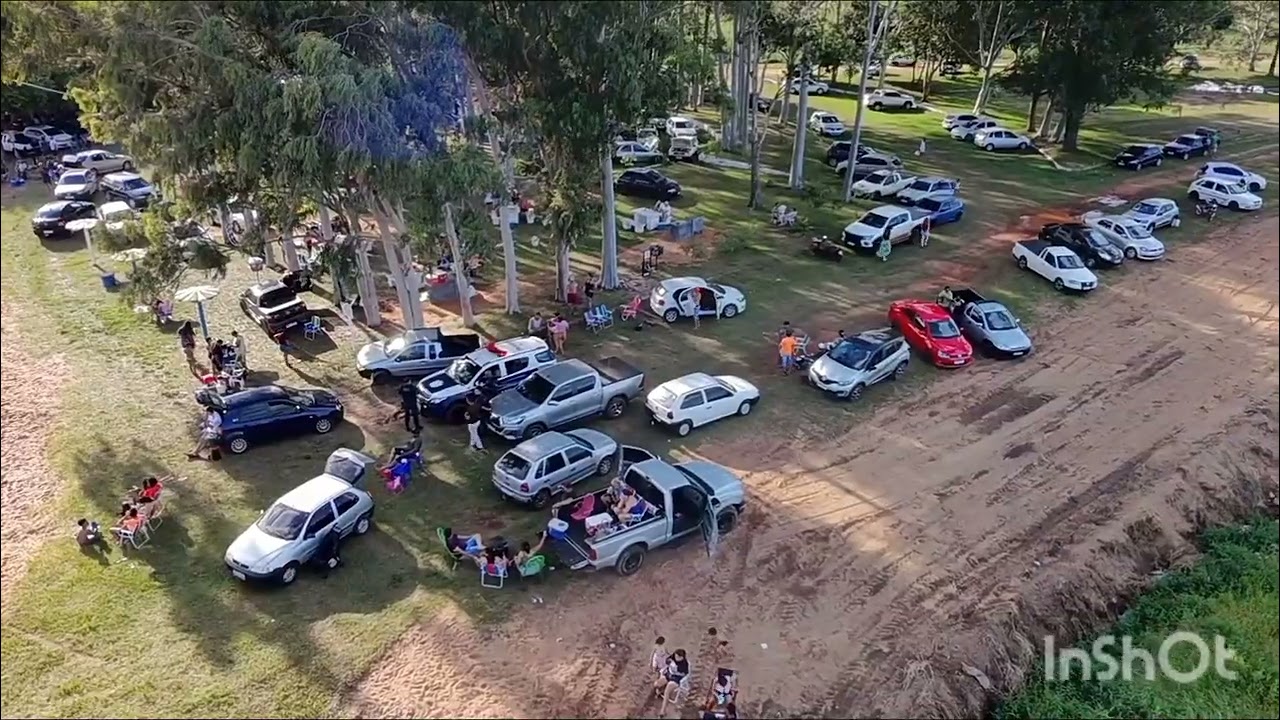Prainha do Cascalho. voando com drone