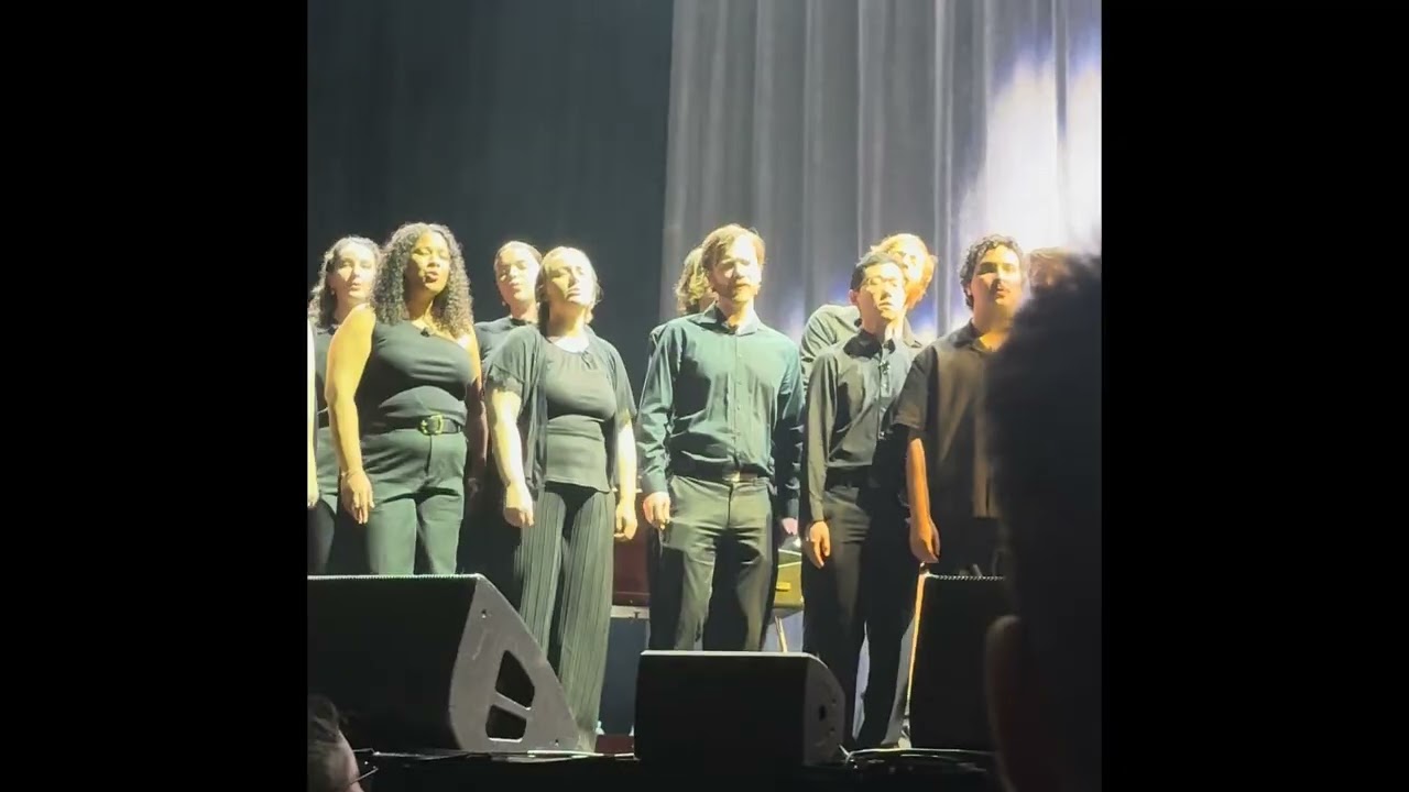 Josh Groban - Bridge over troubled water