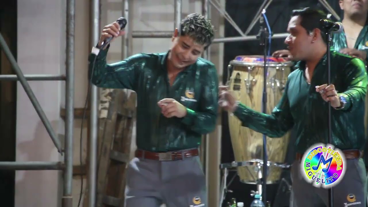 ZAFIRO SENSUAL - MI LAGRIMAS EN EL LICOR / CONCIERTO POSADA DE LAS COLONIAS / PROMOTORA FLORCITA