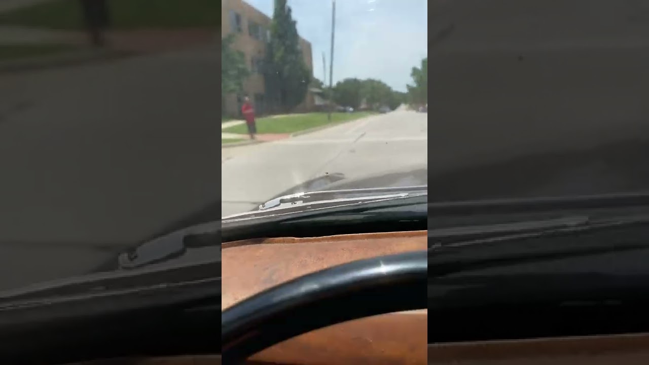 1960 Jaguar 2.4 Liter Mark 2 sedan driving video.