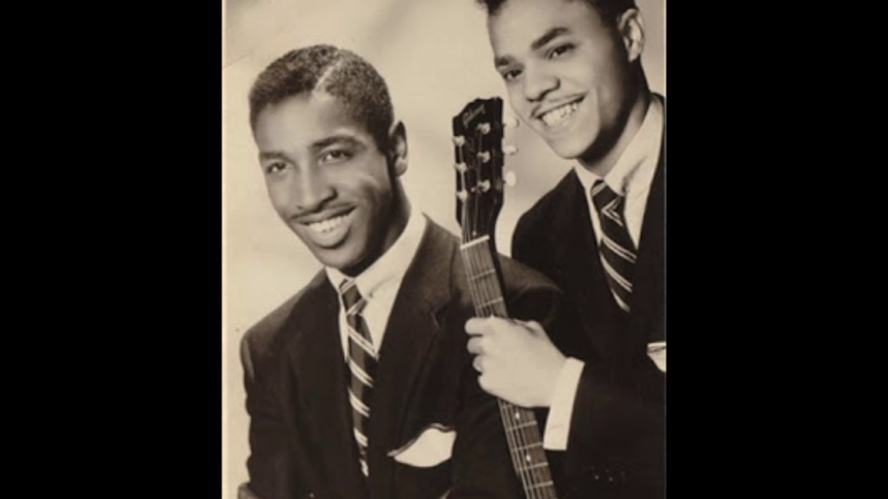 Robert & Johnny ‎– Eternity With You / I'm Truly Truly Yours - Old Town 1058 - 1958