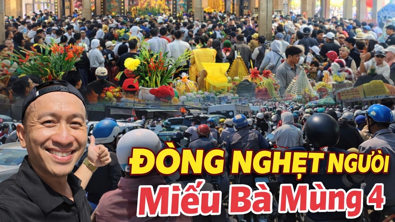 Miếu Bà Chúa Xứ Núi Sam Mùng 4 Chen Chân Không Lọt 