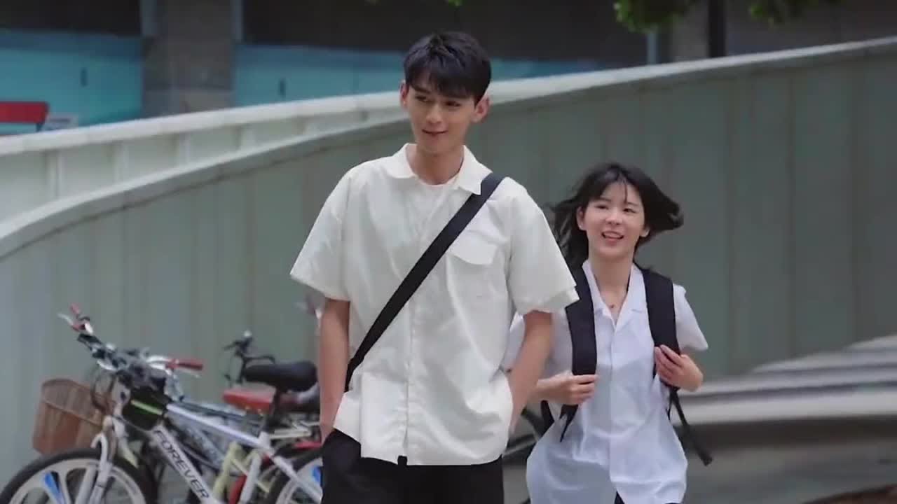 #学生时代的高甜瞬间 #校园恋爱 #清纯甜美 #我承认我羡慕了 #高甜来袭