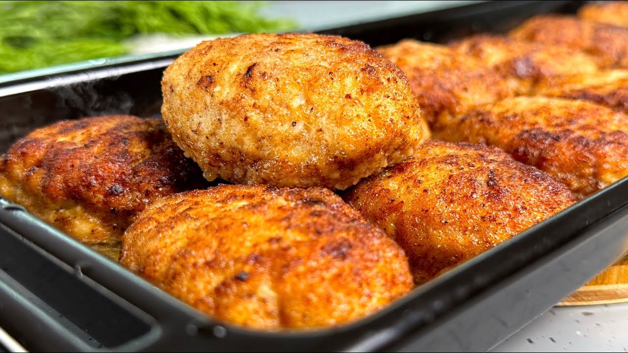 Многие не знают этот рецепт КОТЛЕТ ! Вкусно, за уши не оттащишь! Сочные, воздушные куриные котлеты