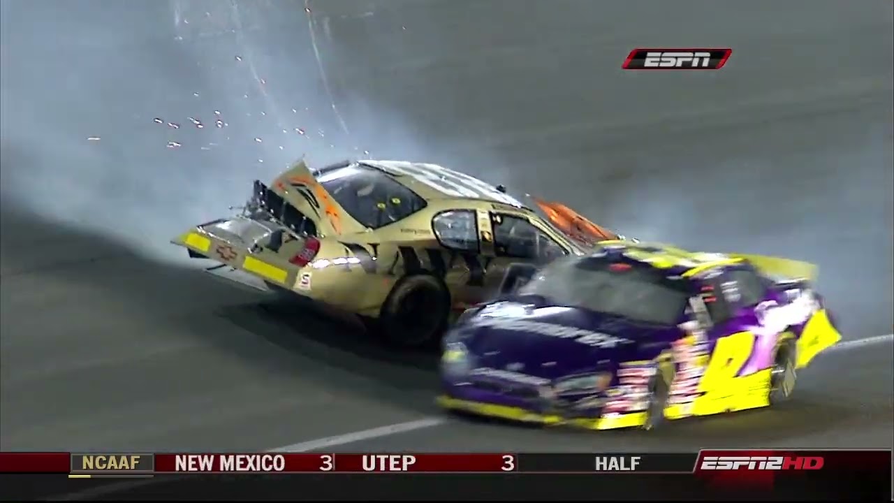 NASCAR busch all crashes 2007 Camping World 300