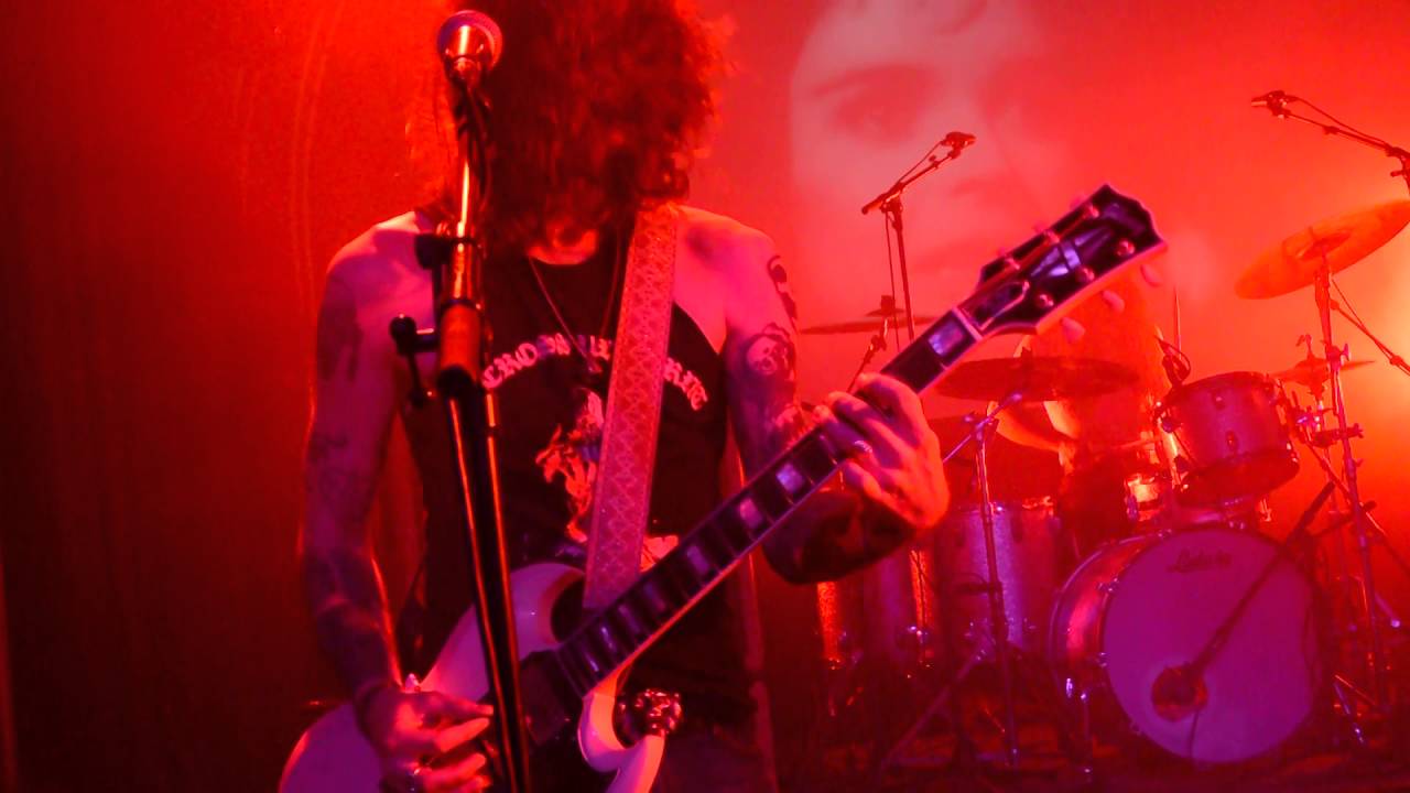 Beastmaker - 'Mask Of Satan' [Het Patronaat, Roadburn - April 16, 2016]