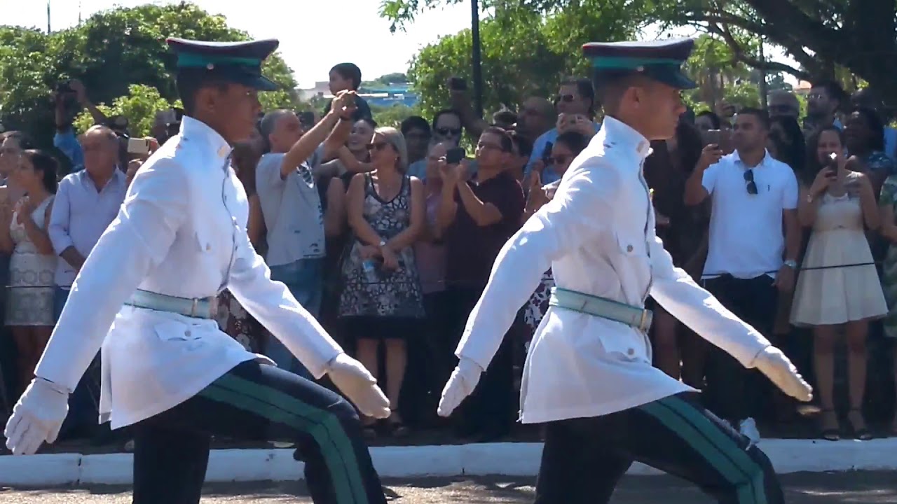 ESPCEX 2018 Saída dos alunos @TVtaiadavale3208